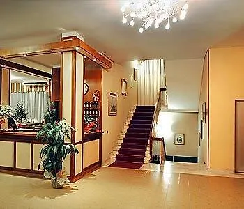 Ariston Отель