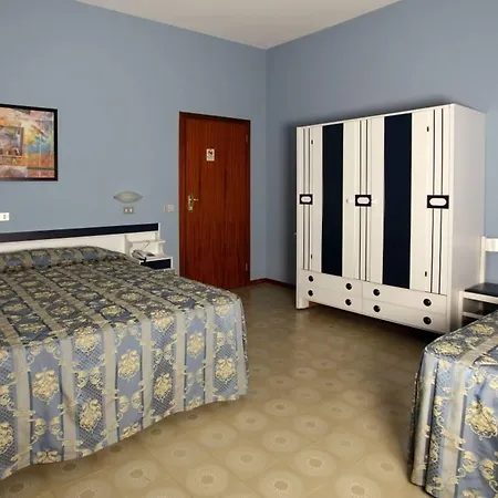 Ariston Szálloda 3*