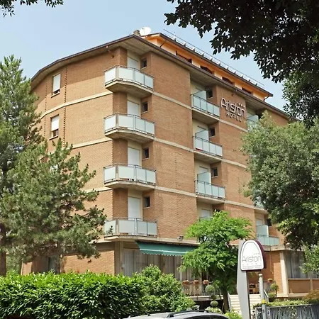 Ariston Отель Кастрокаро-Терме