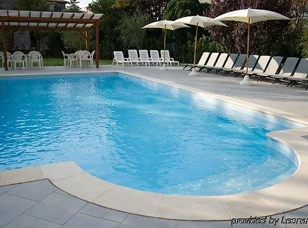 Ariston 3* Кастрокаро-Терме