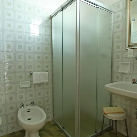 Ariston Отель