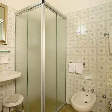 Ariston 3* Кастрокаро-Терме